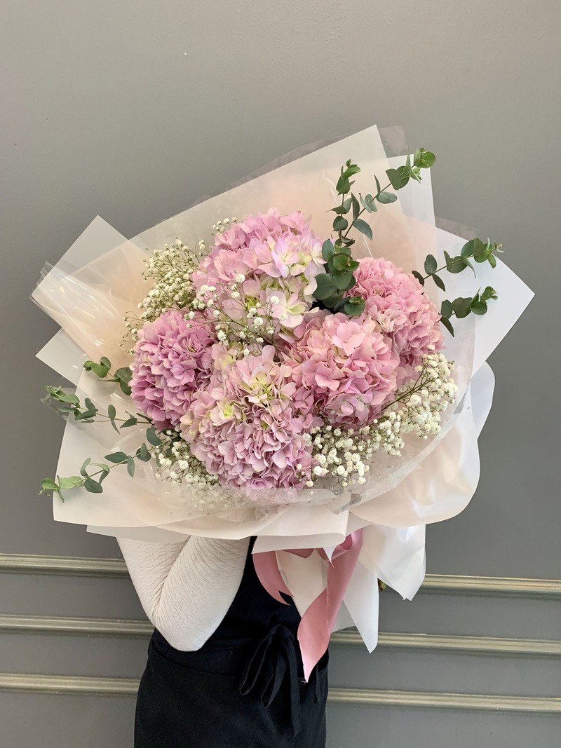 Bó hoa chúc mừng khai trương từ Hoa cẩm tú cầu